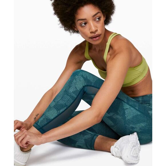 Lululemon Train Times Pant 25" Green Full-On Luxtreme Size 2 - Picture 4 of 11